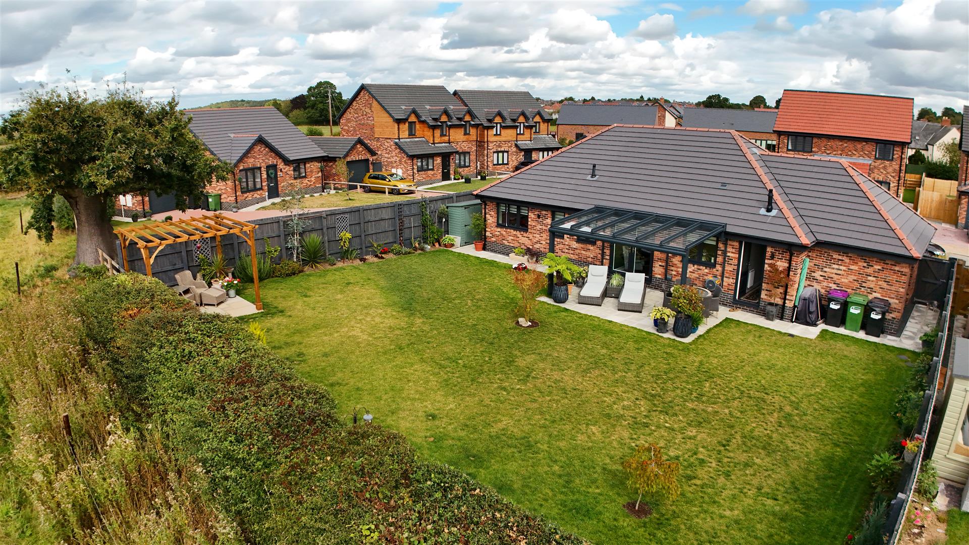 34 Morlas Meadows, Oswestry, SY11 3FJ SSTC